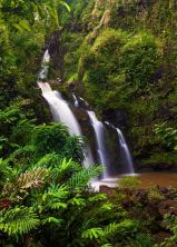 upper waikani falls aka three bears falls.jpg